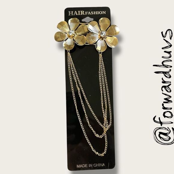 Bundle Sale 3 for $15 | Floral Hair Clips with Chains – Glass Stone Centers - Picture 3 of 5